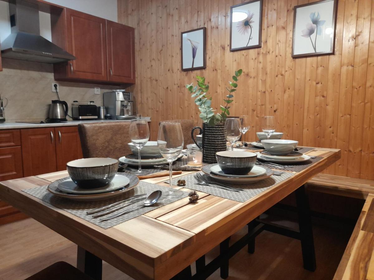 Apartma Raj V Ramzove Ostružná 외부 사진